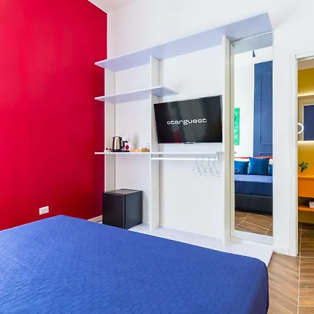 Starguest Duomo בית הארחה נאפולי