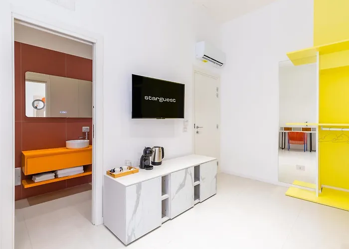 Pensionat Starguest Duomo Neapel