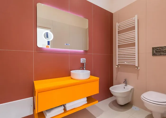 Starguest Duomo Neapel