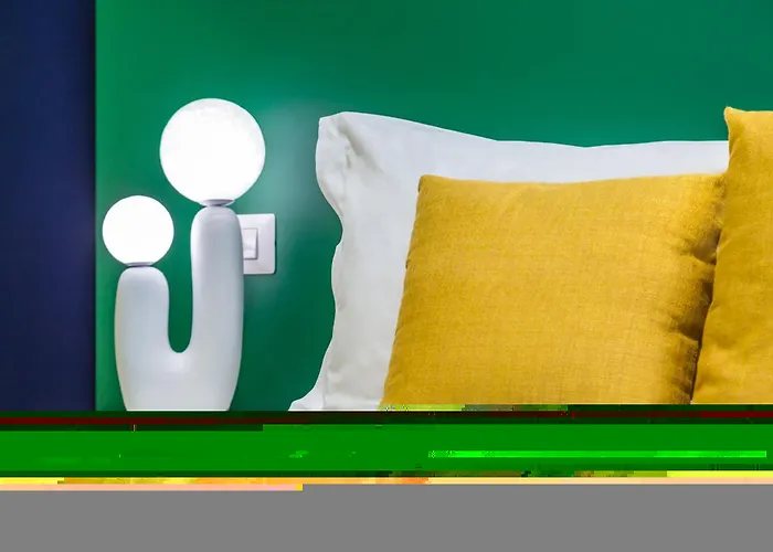 Starguest Duomo 3* Neapel