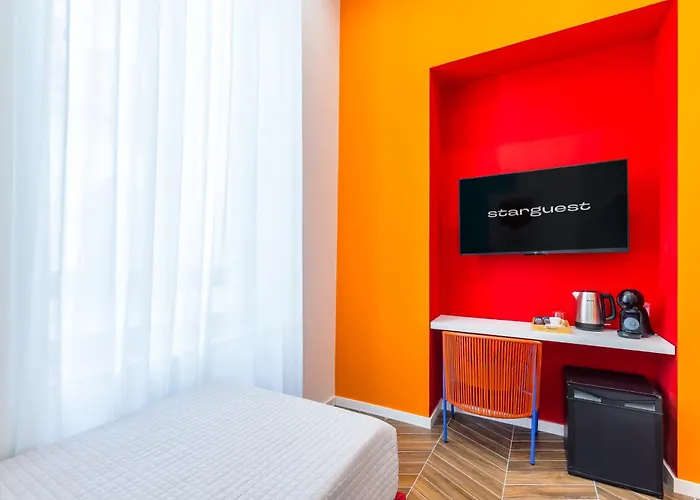 Starguest Duomo 3* Neapel