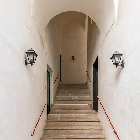 Starguest Duomo 나폴리